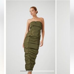 Forever 21 Ruched Toggle Tube Maxi Dress